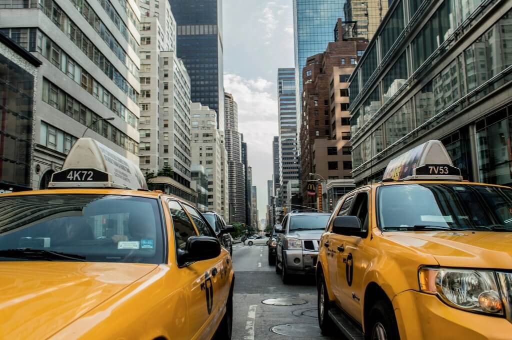 такси, создающие шумовое загрязнение